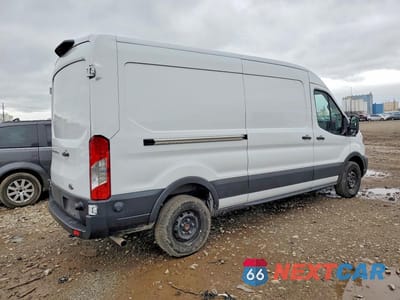 Trzecie zdjęcie samochodu z tyłu: 2024 FORD TRANSIT T-250 VIN:1FTBR1C81RKA60926 - miniatura