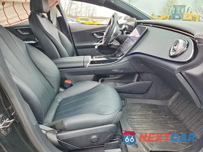 Zdjęcie 7 z 12 samochodu: 2024 MERCEDES-BENZ EQE SEDAN 350 4MATIC VIN:W1KEG1CB6RF055279 - miniatura