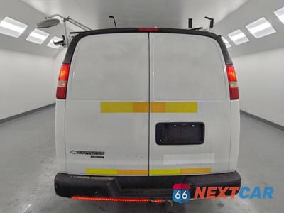 Zdjęcie 6 z 13 samochodu: 2013 CHEV EXPRESS G2500 VIN:1GCWGFCA9D1151447 - miniatura