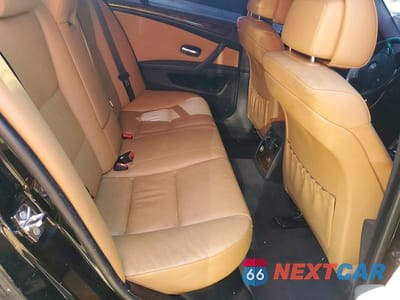 Zdjęcie 10 z 12 samochodu: 2009 BMW 528 I VIN:WBANU53559C124045 - miniatura