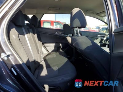 Zdjęcie 10 z 13 samochodu: 2026 KIA SPORTAGE LX VIN:5XYK23DF5TG409208 - miniatura