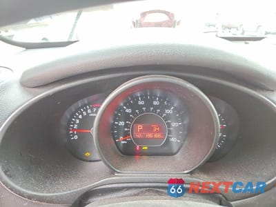 Zdjęcie 9 z 12 samochodu: 2016 KIA SOUL BASE VIN:KNDJN2A24G7349763 - miniatura