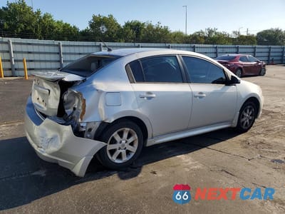 Trzecie zdjęcie samochodu z tyłu: 2010 NISSAN SENTRA 2.0 VIN:3N1AB6AP7AL651095 - miniatura