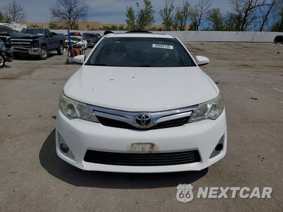 Piąte zdjęcie samochodu w środku: 2014 TOYOTA CAMRY XLE V6 VIN:4T1BK1FK6EU547545 - miniatura
