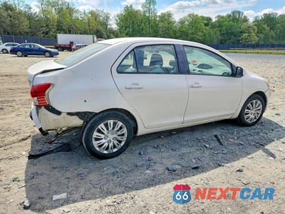 Trzecie zdjęcie samochodu z tyłu: 2010 TOYOTA YARIS BASE VIN:JTDBT4K38A4074145 - miniatura