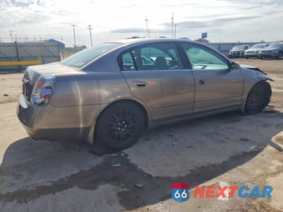 Trzecie zdjęcie samochodu z tyłu: 2005 NISSAN ALTIMA 2.5 VIN:1N4AL11D05C159177 - miniatura