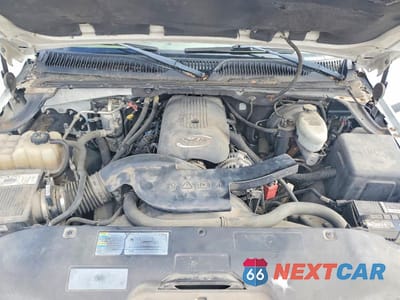 Zdjęcie 12 z 12 samochodu: 2003 CHEVROLET TAHOE C1500 VIN:1GNEC13Z03R180018 - miniatura