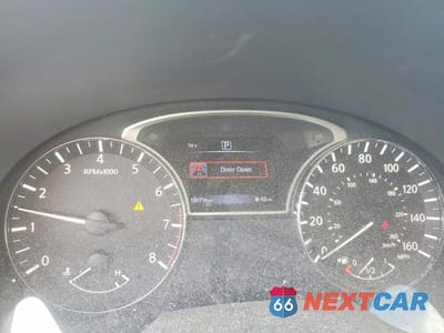 Zdjęcie 9 z 12 samochodu: 2017 NISSAN ALTIMA 2.5 S VIN:1N4AL3AP7HN357334 - miniatura
