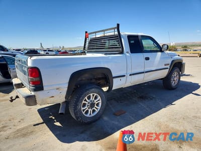 Trzecie zdjęcie samochodu z tyłu: 1999 DODGE RAM 2500 VIN:3B7KF2360XG168164 - miniatura