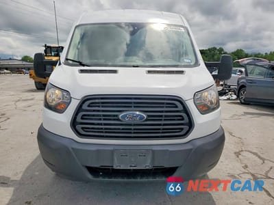 Piąte zdjęcie samochodu w środku: 2018 FORD TRANSIT T-250 VIN:1FTYR2CG8JKB50439 - miniatura