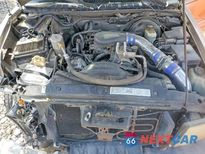 Zdjęcie 11 z 12 samochodu: 2000 GMC JIMMY / ENVOY VIN:1GKDT13W2Y2334260 - miniatura