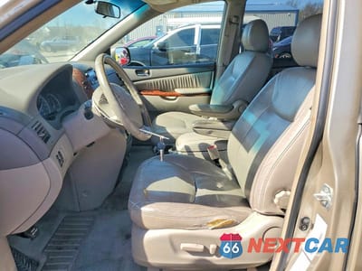 Zdjęcie 7 z 12 samochodu: 2004 TOYOTA SIENNA XLE 7 PASSENGER VIN:5TDZA22C24S071856 - miniatura