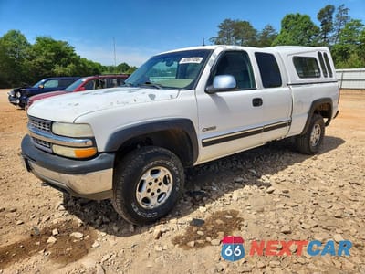 2002 CHEVROLET SILVERADO K1500 2GCEK19T721121487 - główne zdjęcie licytacji z USA - miniatura