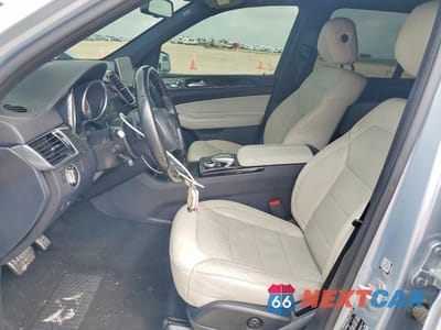 Zdjęcie 7 z 13 samochodu: 2016 MERCEDES-BENZ GLE 400 4MATIC VIN:4JGDA5GB8GA689272 - miniatura