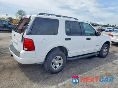 Trzecie zdjęcie samochodu z tyłu: 2004 FORD EXPLORER XLT VIN:1FMZU63K54ZA58923 - miniatura