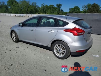 Drugie zdjęcie samochodu z przodu: 2017 FORD FOCUS SE VIN:1FADP3K2XHL267109 - miniatura