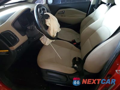 Zdjęcie 7 z 13 samochodu: 2013 KIA RIO EX VIN:KNADN4A33D6212474 - miniatura