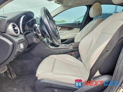 Zdjęcie 7 z 12 samochodu: 2017 MERCEDES-BENZ C 300 VIN:55SWF4JB7HU193095 - miniatura