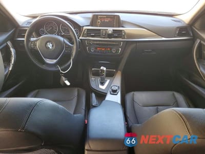 Zdjęcie 8 z 12 samochodu: 2013 BMW 328 I SULEV VIN:WBA3C1G50DNR49386 - miniatura