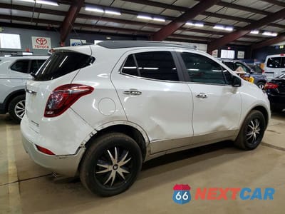 Trzecie zdjęcie samochodu z tyłu: 2018 BUICK ENCORE PREFERRED VIN:KL4CJESBXJB601471 - miniatura