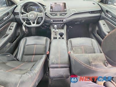 Zdjęcie 8 z 13 samochodu: 2020 NISSAN ALTIMA 2.5 SR VIN:1N4BL4CV3LC286269 - miniatura