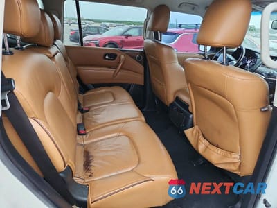 Zdjęcie 10 z 12 samochodu: 2016 INFINITI QX80 BASE VIN:JN8AZ2ND2G9800116 - miniatura