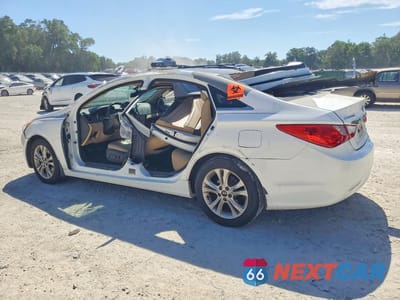 Drugie zdjęcie samochodu z przodu: 2013 HYUNDAI SONATA LIMITED VIN:5NPEC4AC7DH577694 - miniatura