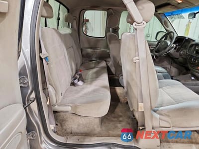 Zdjęcie 11 z 12 samochodu: 2004 TOYOTA TUNDRA ACCESS CAB SR5 VIN:5TBBT44174S447110 - miniatura