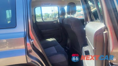 Zdjęcie 6 z 10 samochodu: 2014 JEEP PATRIOT SPORT VIN:1C4NJPBB5ED848790 - miniatura