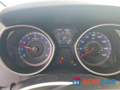 Zdjęcie 9 z 12 samochodu: 2013 HYUNDAI ELANTRA LIMITED VIN:KMHDH4AE8DU939158 - miniatura