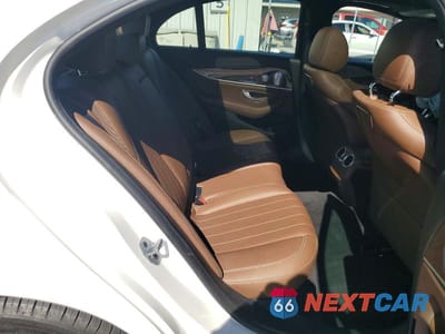 Zdjęcie 10 z 12 samochodu: 2019 MERCEDES-BENZ E 300 VIN:WDDZF4JB6KA563909 - miniatura