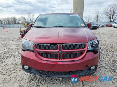 Piąte zdjęcie samochodu w środku: 2017 DODGE GRAND CARAVAN GT VIN:2C4RDGEG2HR714241 - miniatura