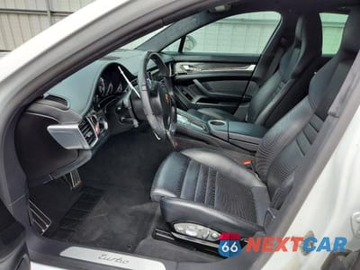 Zdjęcie 7 z 12 samochodu: 2015 PORSCHE PANAMERA TURBO VIN:WP0AC2A73FL070571 - miniatura