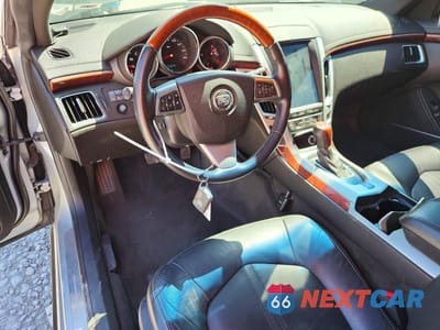 Zdjęcie 8 z 12 samochodu: 2011 CADILLAC CTS PREMIUM COLLECTION VIN:1G6DS1ED1B0103236 - miniatura