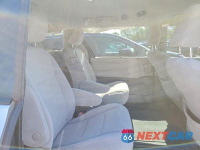 Zdjęcie 11 z 13 samochodu: 2020 TOYOTA SIENNA LE VIN:5TDKZ3DCXLS076024 - miniatura