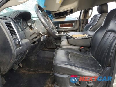 Zdjęcie 7 z 13 samochodu: 2012 DODGE RAM 3500 LARAMIE VIN:3C63D3JL4CG262249 - miniatura