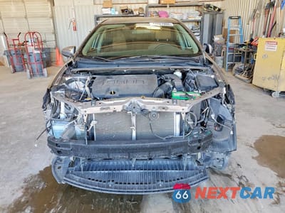 Piąte zdjęcie samochodu w środku: 2015 TOYOTA COROLLA LE PLUS VIN:5YFBURHE7FP350516 - miniatura