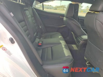 Zdjęcie 10 z 12 samochodu: 2017 LEXUS IS 300 VIN:JTHCM1D20H5024623 - miniatura