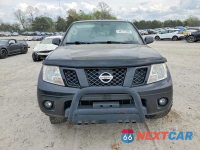 Piąte zdjęcie samochodu w środku: 2018 NISSAN FRONTIER SV VIN:1N6AD0ER0JN753335 - miniatura