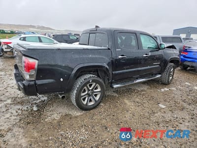 Trzecie zdjęcie samochodu z tyłu: 2016 TOYOTA TACOMA LIMITED VIN:3TMGZ5AN1GM015951 - miniatura