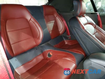 Zdjęcie 10 z 12 samochodu: 2025 FORD MUSTANG GT VIN:1FAGP8FF8S5100864 - miniatura