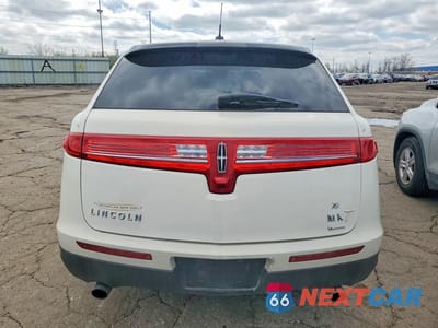 Zdjęcie 6 z 12 samochodu: 2012 LINCOLN MKT VIN:2LMHJ5AT0CBL51533 - miniatura