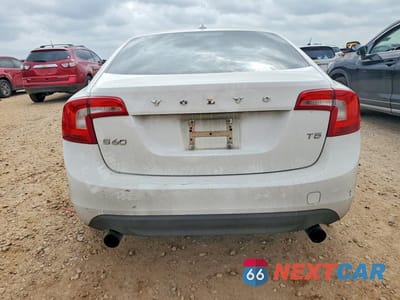 Zdjęcie 6 z 11 samochodu: 2013 VOLVO S60 T5 VIN:YV1612FS3D2184348 - miniatura