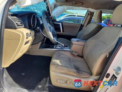 Zdjęcie 7 z 13 samochodu: 2013 TOYOTA 4RUNNER SR5 VIN:JTEZU5JR8D5058187 - miniatura