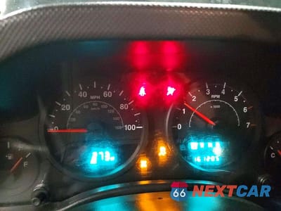 Zdjęcie 9 z 12 samochodu: 2008 JEEP WRANGLER X VIN:1J8FA24128L559218 - miniatura