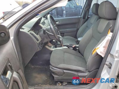 Zdjęcie 7 z 11 samochodu: 2008 FORD FOCUS SE VIN:1FAHP35N58W198870 - miniatura