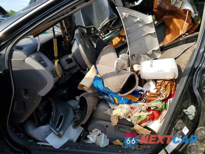 Zdjęcie 7 z 12 samochodu: 2002 HONDA ACCORD EX VIN:1HGCG16512A077878 - miniatura