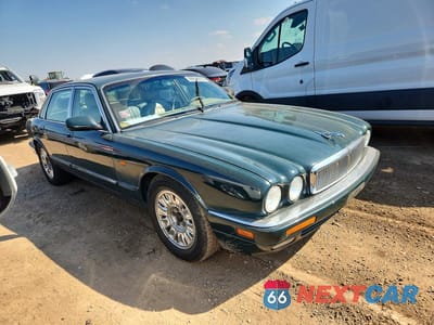 Czwarte zdjęcie samochodu z boku: 1995 JAGUAR XJ6 VIN:SAJHX174XSC728280 - miniatura