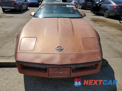 Piąte zdjęcie samochodu w środku: 1984 CHEV CORVETTE VIN:1G1AY0788E5131933 - miniatura