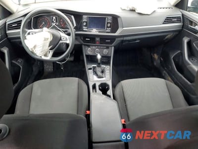 Zdjęcie 8 z 11 samochodu: 2021 VOLKSWAGEN JETTA S VIN:3VWC57BU8MM056548 - miniatura